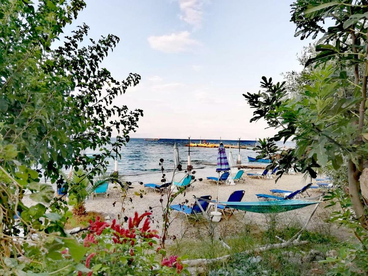 Vassia'S Beach Houses Benitses  Exterior photo
